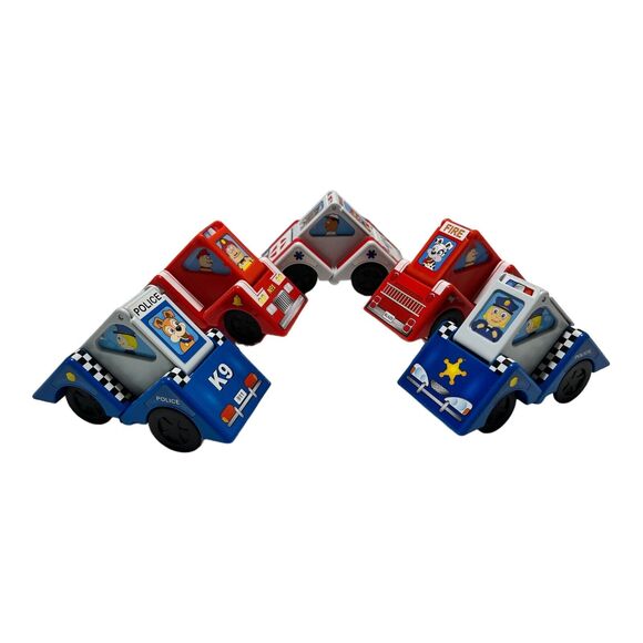 Amazon.com: Zoom  5 Fat Brain Toys Vroom Blox Transforming Cube Blocks Vehicle Police Firetruck